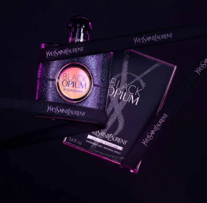 ¡COMPRA 1 Y LLÉVATE 3 PERFUMES DE LUJO!